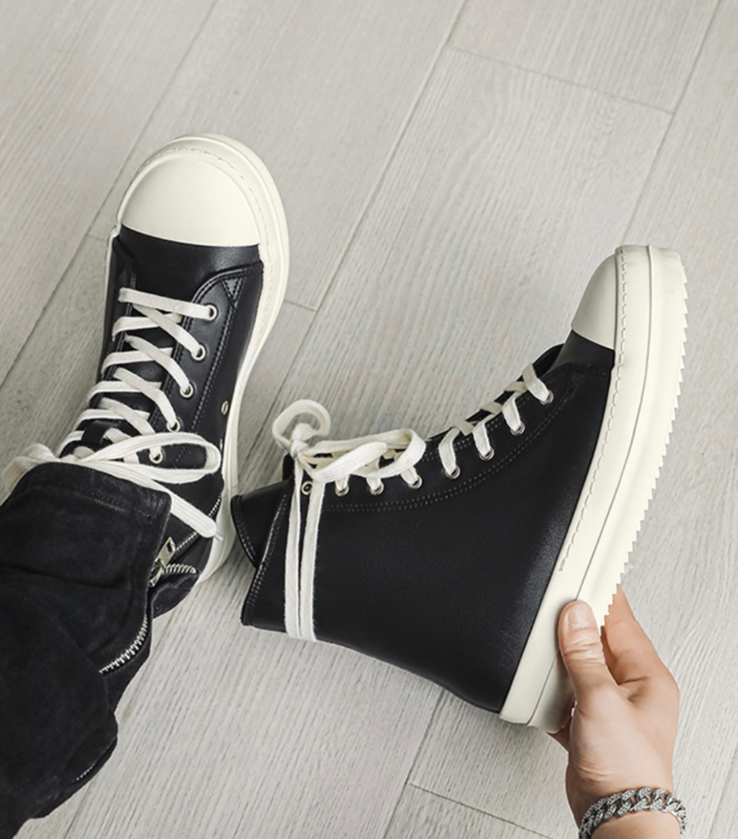 DARK SHADOW SNEAKERS