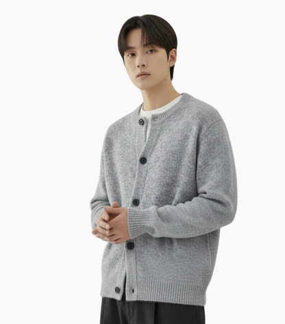 MINIMALIST KNIT CARDIGAN