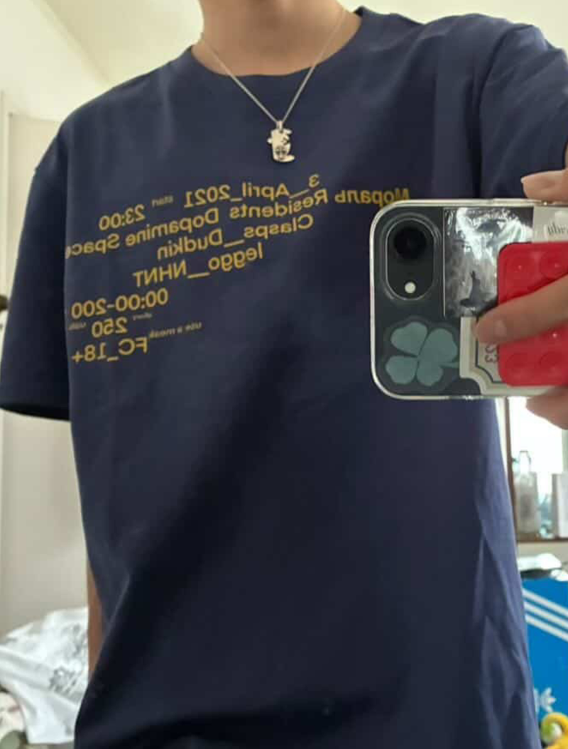 ブルーテキストルーズTシャツ ME1008