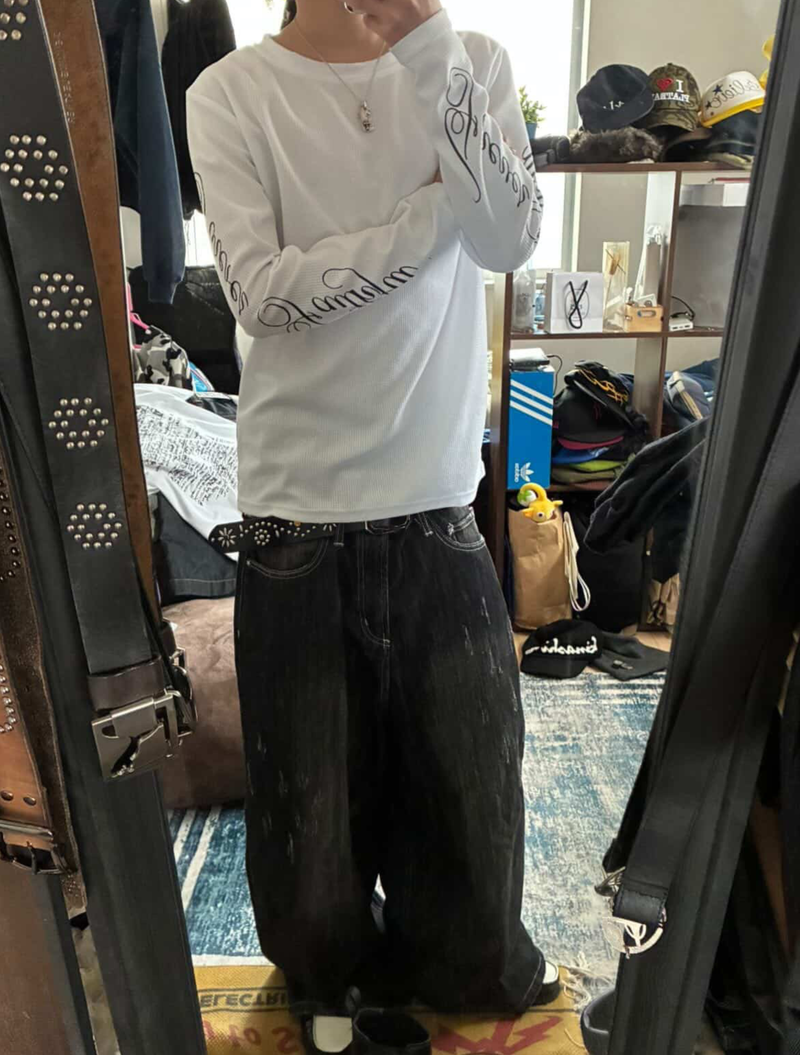 サイドタイポグラフィロングTシャツ ME1077