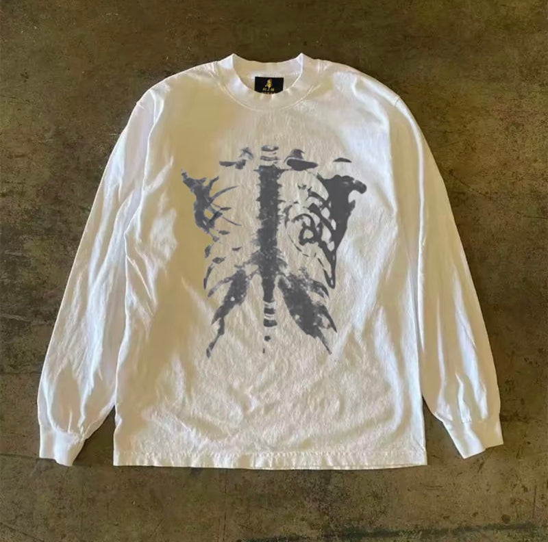 ボーンバタフライグラフィックロングスリーブTシャツ RY1985