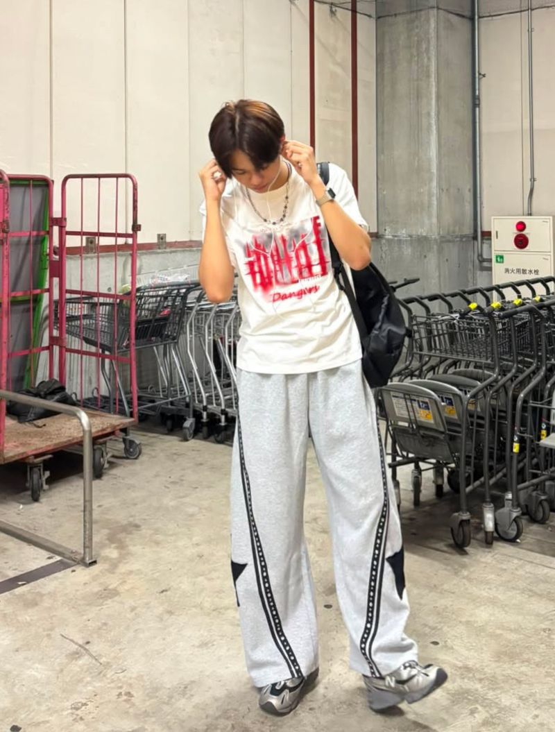 フロントミストレッドロゴTシャツ YU1123