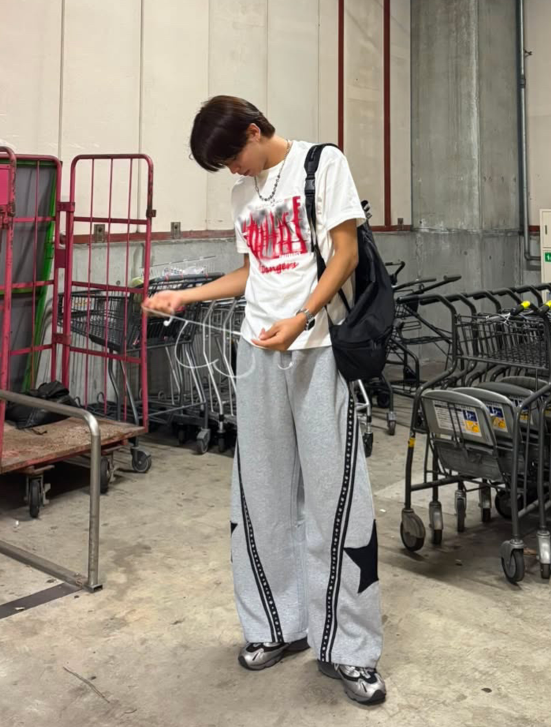フロントミストレッドロゴTシャツ YU1123